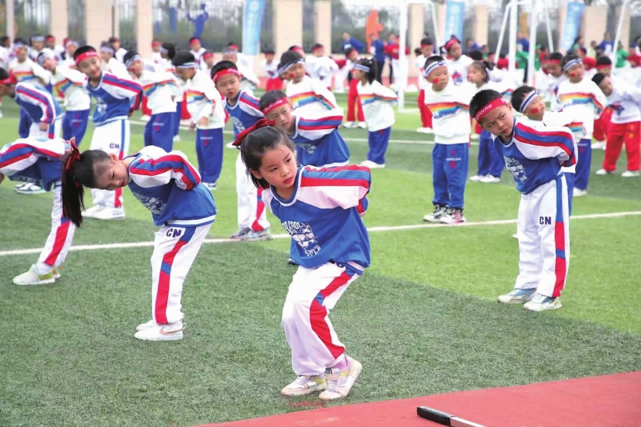 斗地主不是只看炸弹（斗地主靠的不只是炸弹）