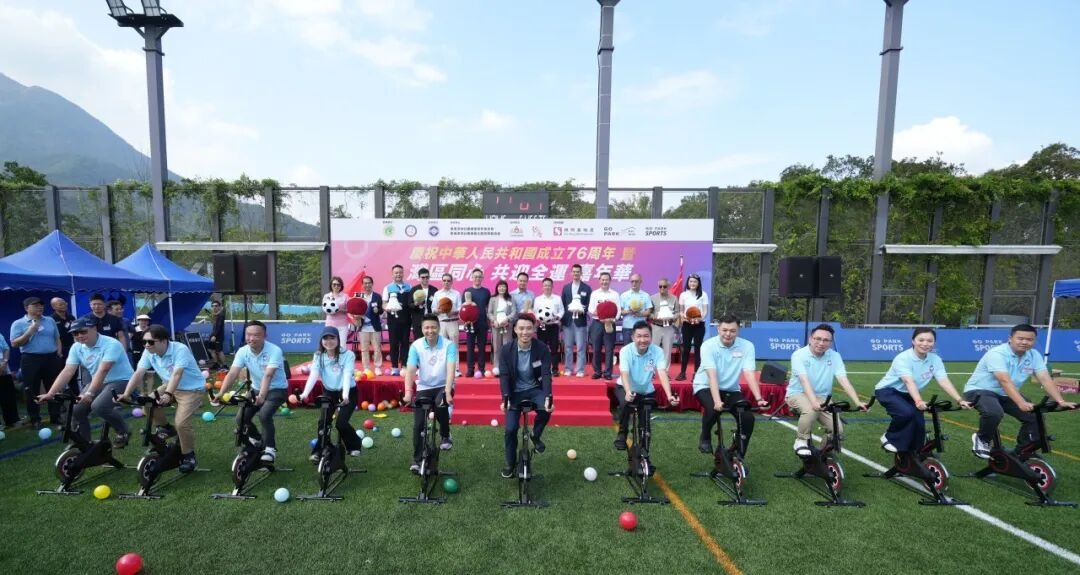 哈登：克尼佩尔投篮准得要命，黄蜂得到他是很大的收获