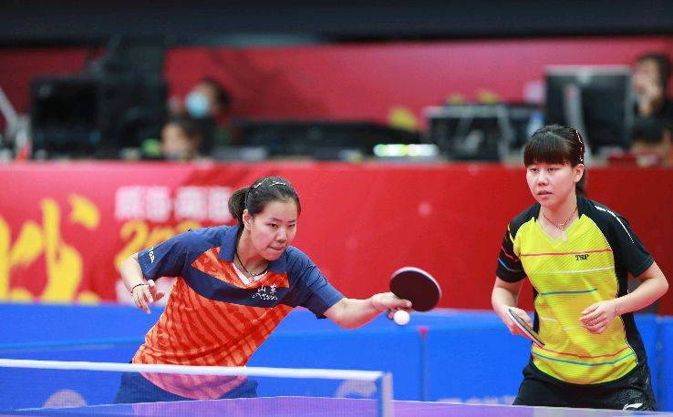 于球队后备 于球队后备